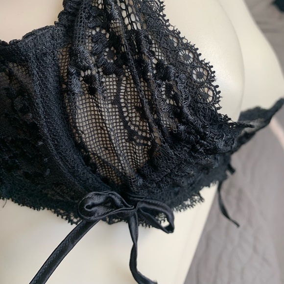 Myla high end UK brand black lace bra size M - Picture 3 of 11